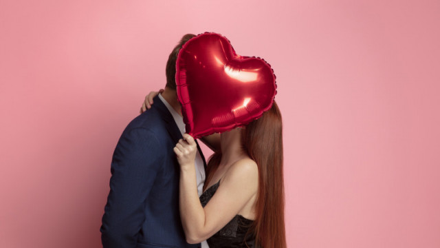 Днес е 14 февруари Свети Валентин празникът на любовта а