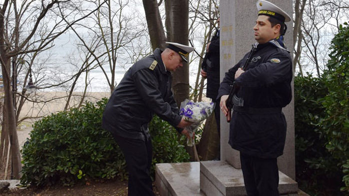 Военните моряци отбелязаха 154 години от рождението на капитан I ранг Димитър Добрев