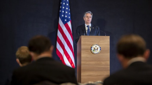 САЩ затварят посолството си в украинската столица Киев Това обяви