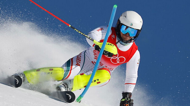 Българският скиор Алберт Попов влезе в топ 10 на мъжкия