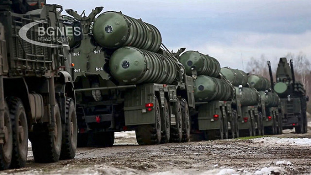 Русия заяви днес че е започнала да изтегля още танкове