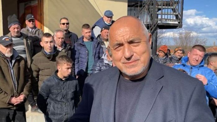 Тежко е да управляваш, тежко е да правиш пътища, сеир