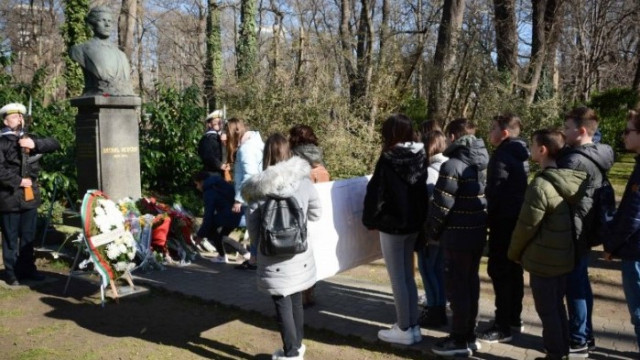 149 години от обесването на Васил Левски бяха отбелязани днес