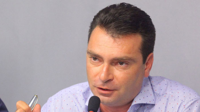 В 17.00 часа приключи гласуването на членовете на НС. Това