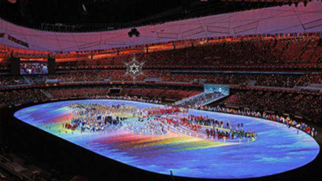 Си Дзинпин и Томас Бах участваха в церемонията по закриването на 24-тите зимни олимпийски игри