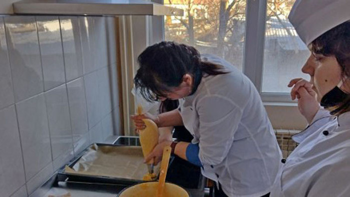 На 18 Февруари 2022 г. бе открит нов готварски кабинет в