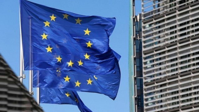 Брюксел ще ограничи достъпа на Москва до европейските финансови пазари