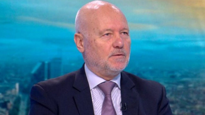 Проф. Тагарев: Фактът, че не успяхме да излезем с декларация, говори, че хем сме в НАТО, хем не сме