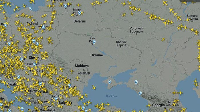 Беларус затваря част от въздушното си пространство за граждански полети,