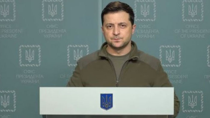 Според него рано или късно Москва ще трябва да започне