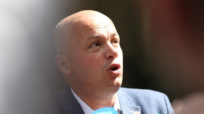 От Фейсбук профила на Александър Симов, БСП В целия конфликт