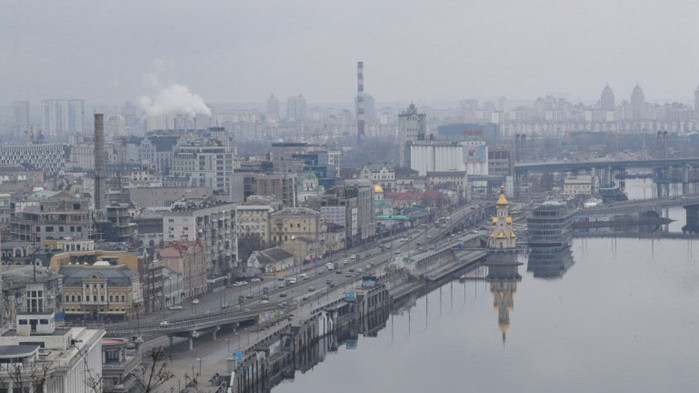 Украйна: Руските военни вече са в Киев, хората да не напускат домовете си