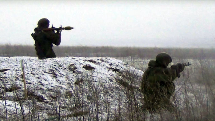 41 единици украинска военна техника, 18 танка и бронирани бойни