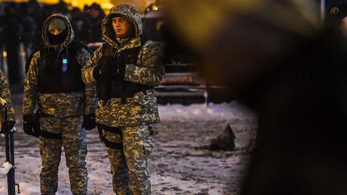 Инвазията на руските военни в Украйна е причинила най-малко 240