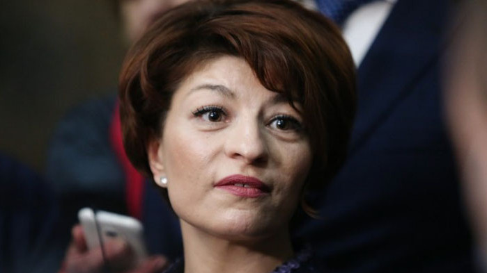 Десислава Атанасова: Правителството няма единодействие спрямо случващото се в Украйна