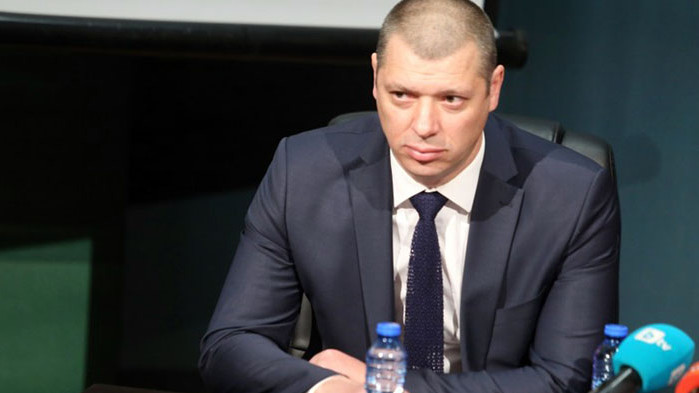 Временно постът се заема от досегашният зам. - председател Антон