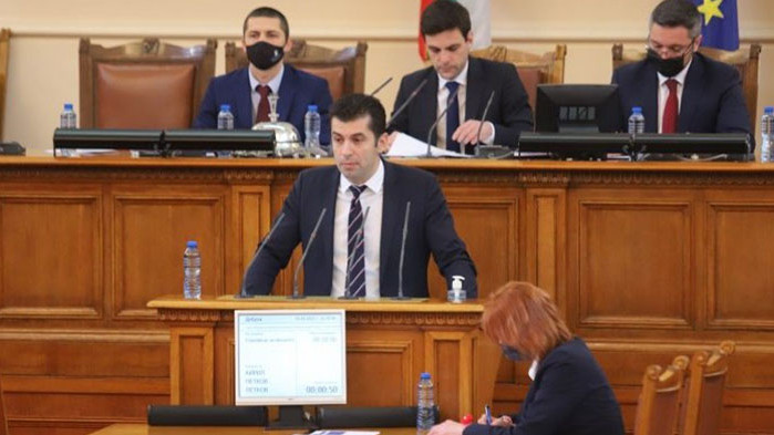 От Фейсбук профила на Иван Сотиров На Кирил Петков пак