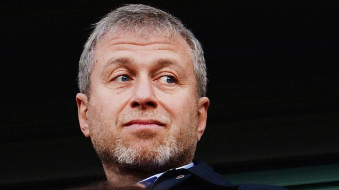 Абрамович продава Челси и дарява средствата на Украйна