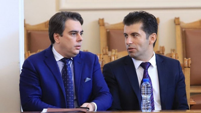 От Фейсбук профила на Николай Бареков Ако краката на лъжата