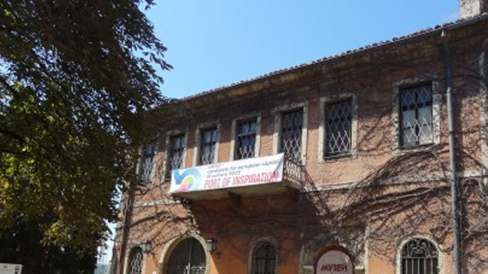 По повод националния празник на България - 3 март, две