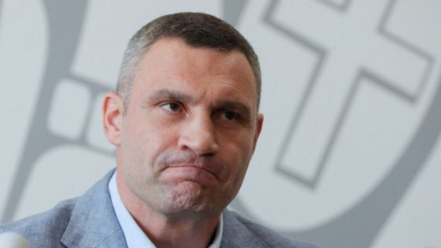 Настоящият кмет на Киев Виталий Кличко и брат му са