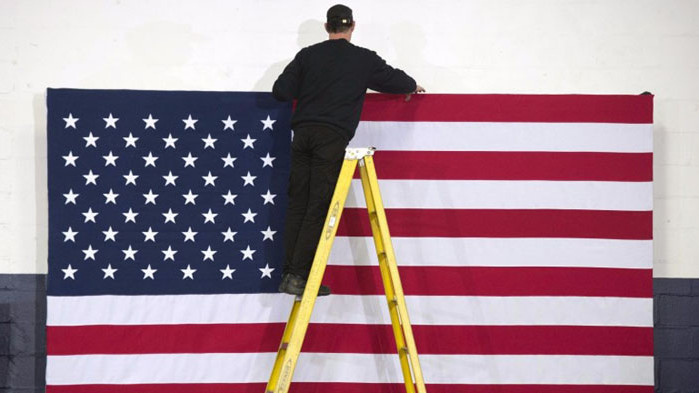 САЩ намалиха драстично квотата си за студенти, които да отидат