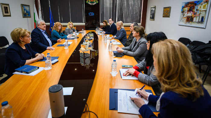 Разкриването на филиал на Медицински университет-Варна в Добрич е от