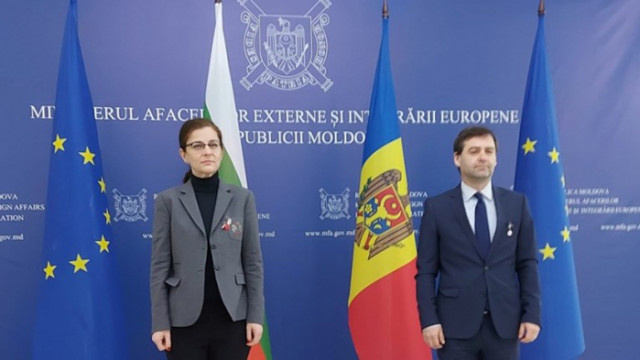 България може да помогне на Молдова в бежанската криза заяви