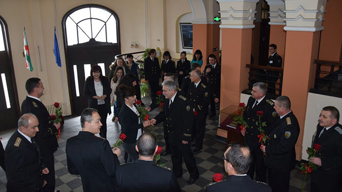 Командването на Военноморските сили поздрави жените във флота по случай 8-ми март