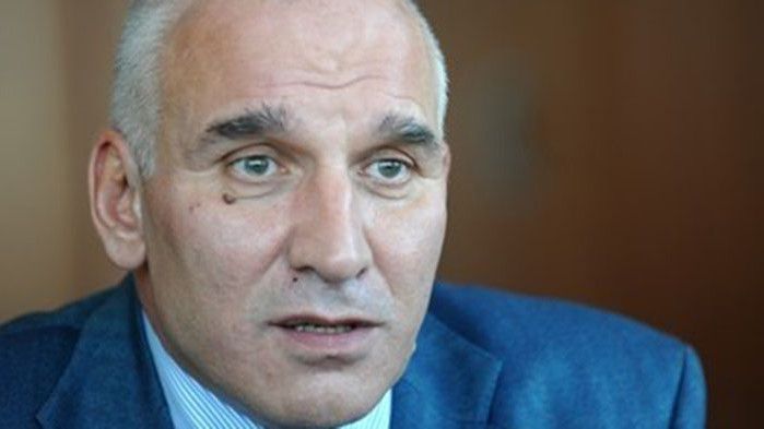 Може хората да започнат да се замислят дали да теглят