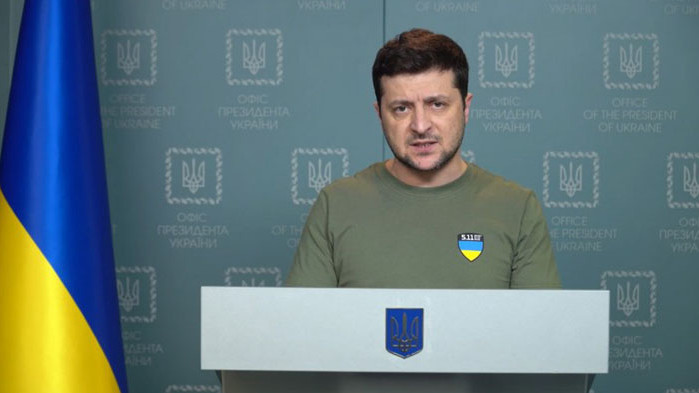 Президентът Володимир Зеленски подписа закон за принудително изземване в Украйна