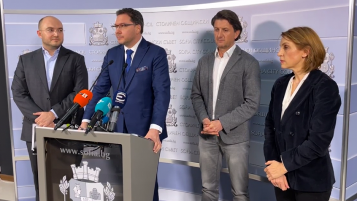 Паметникът на Съветската армия е отговорност на държавата, посочиха от