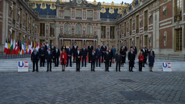 Държавните и правителствените ръководители на страните членки на ЕС които