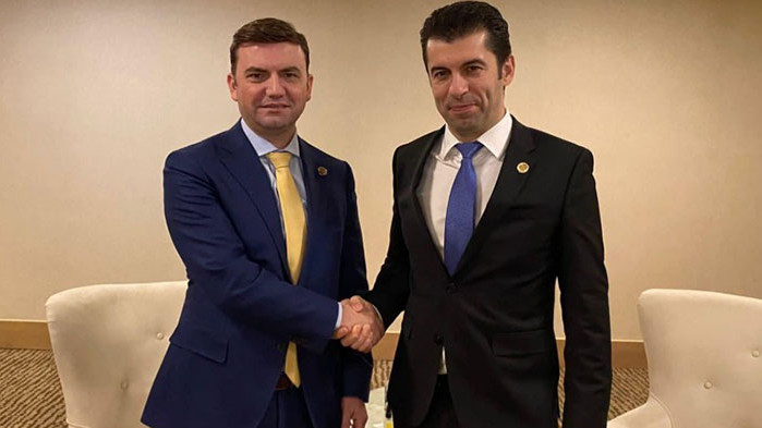 Премълчаването на срещи с македонски представители се налага като практика