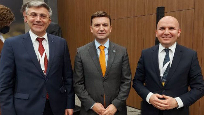 И Карадайъ в Анталия: Видя се със Столтенберг, Заев, Чавушоглу, Сакскобургготски