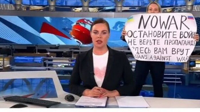 От Фейсбук профила на председателя на ИТН Слави Трифонов Живеем