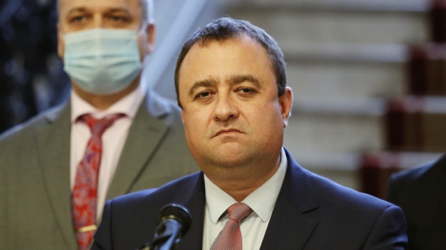Земеделският министър Иван Иванов настоя за оставки в дружеството Сортови