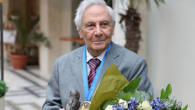 Дългогодишният преподавател и юрист Масис Хаджолян бе удостоен с почетно звание във Варна