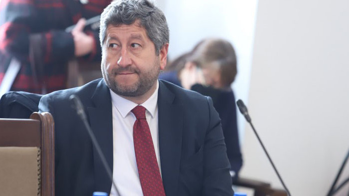 „Форсмажорът“ разтресе коалицията - ПП и ДБ видяха рискове