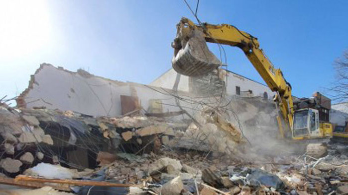 Само за няколко часа служители на Трето районна управление са