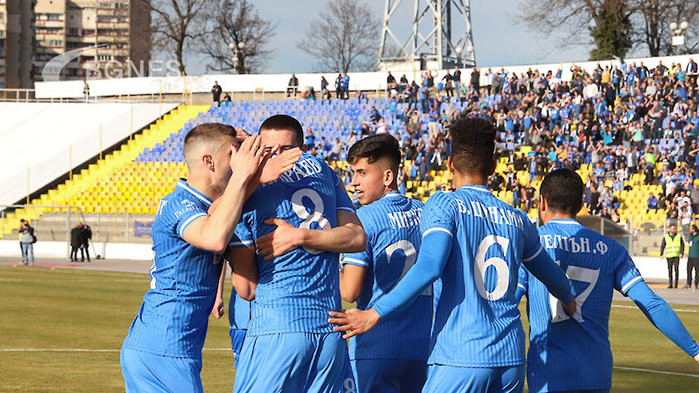 Левски победи с 1:0 Локомотив (София) в двубой от 24-ия