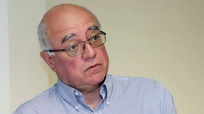 Нещата показваха самозабравяне. Не е работа на премиера да се