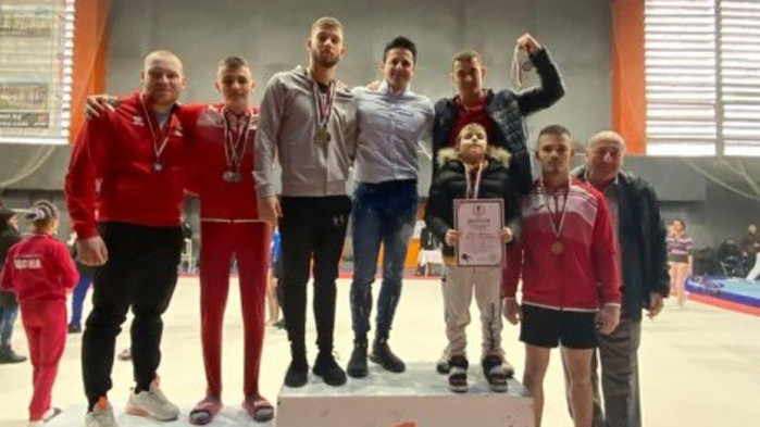 15 златни медала спечелиха варненските гимнастици от Интерком Груп - Черноморски юнак