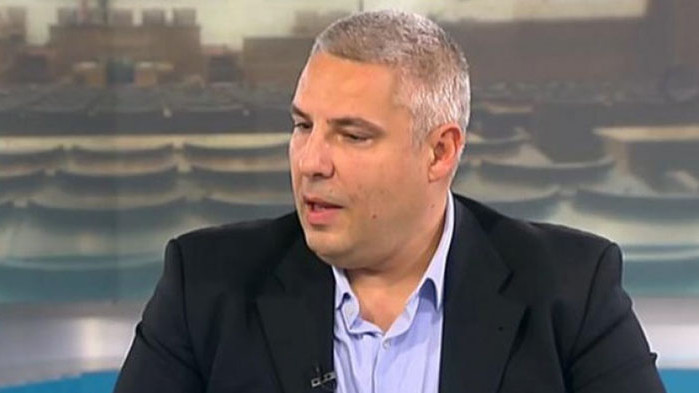 От Фейсбук профила на Методи Лалов Никак не е сложно