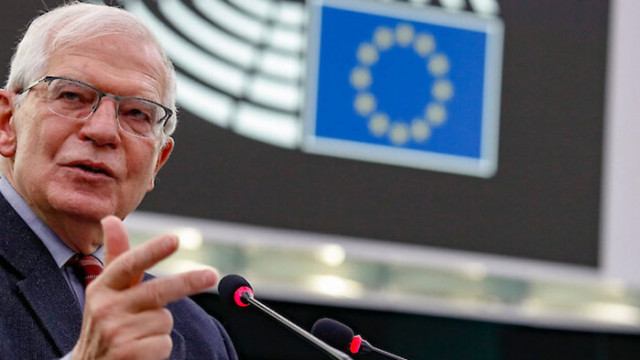 Борел: ЕС няма да създава европейска армия