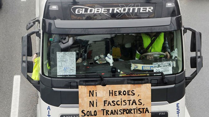 Криза с доставките на продукти в Испания заради протест на транспорта (ВИДЕО, СНИМКИ)