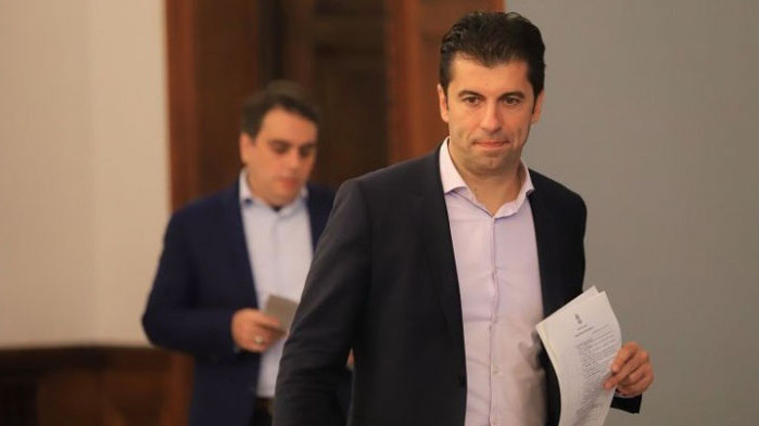 От Фейсбук профила на Николай Бареков Киро Милиционера не знае