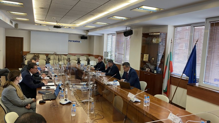 От КЕВР не откриха нарушение на "Булгаргаз" за сделките с "Газов хъб Балкан"