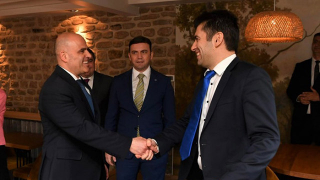 Премиерът на Северна Македония Димитър Ковачевски се похвали със срещи