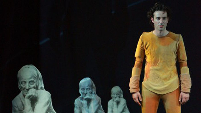 Спектакълът за възрастни "Възгледите на един пън" тази вечер на сцената на Кукления театър във Варна